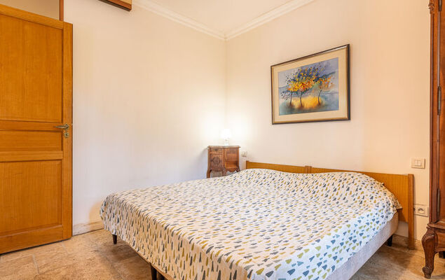 Lou Clapas - Photo 14