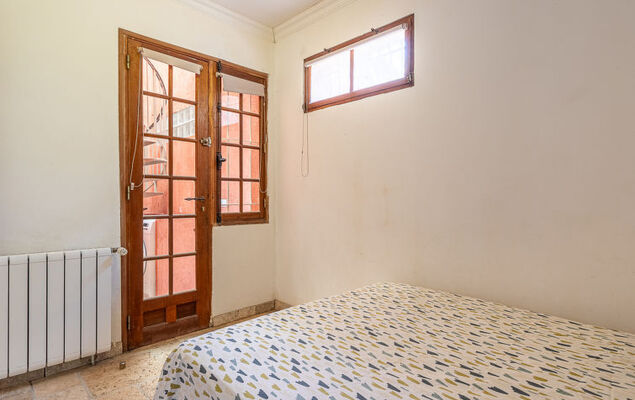 Lou Clapas - Photo 19